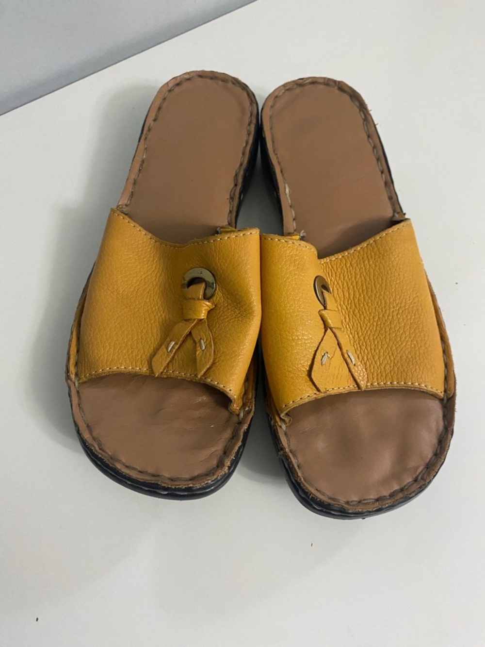Naturalizer Yellow Leather Slide Sandals